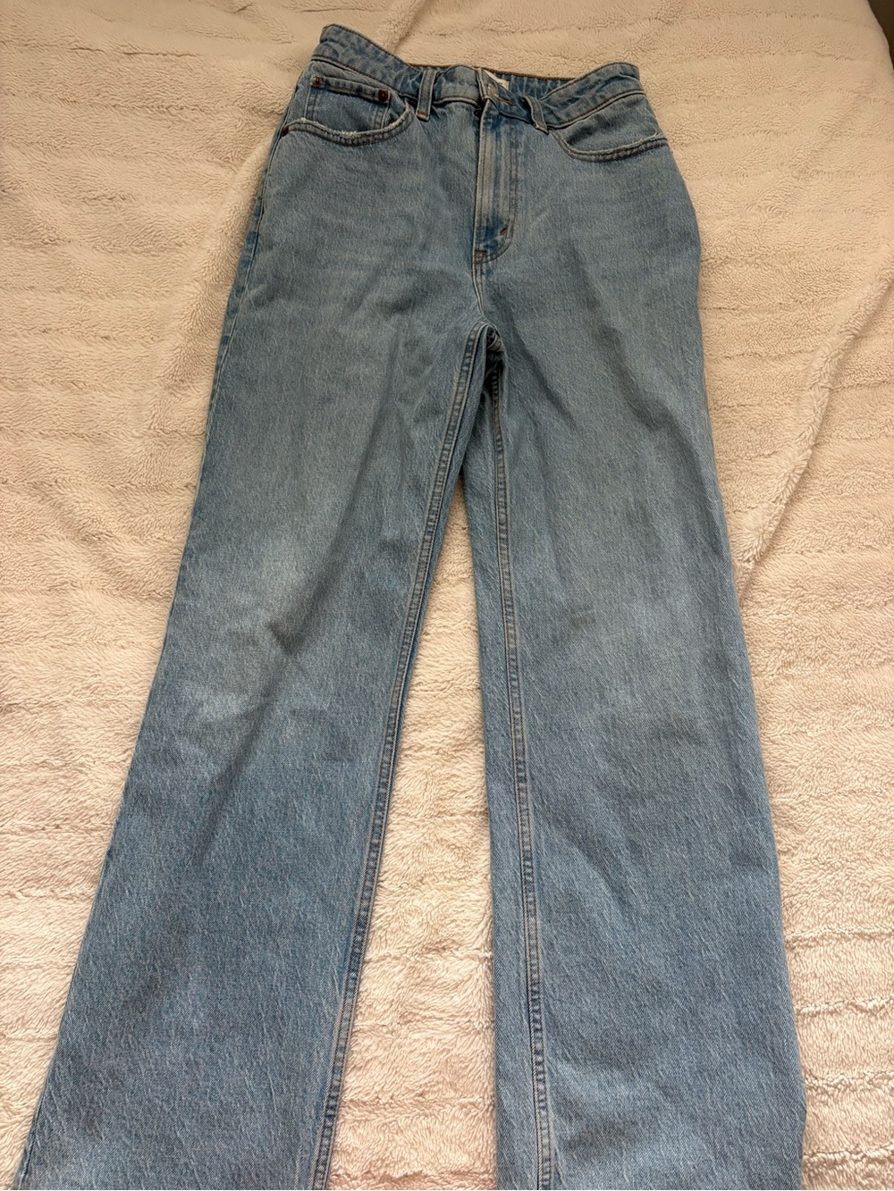 Abercrombie 90’s Relaxed High-Rise Light Blue Women's Jeans
